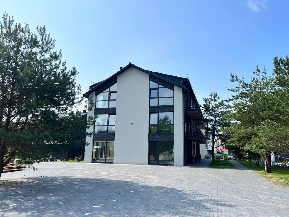 4Rest Aparthotel Palanga Buitenkant foto