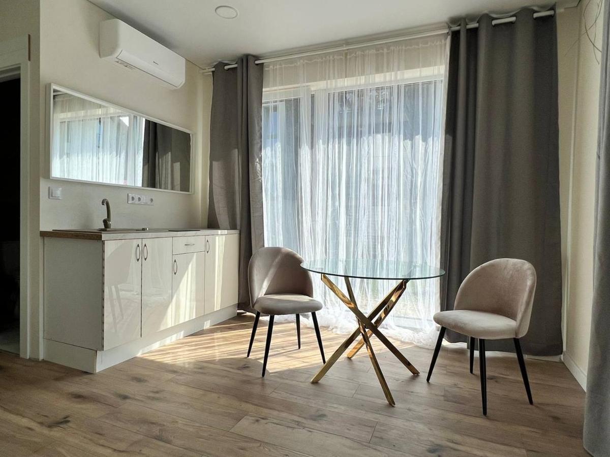 4Rest Aparthotel Palanga Buitenkant foto