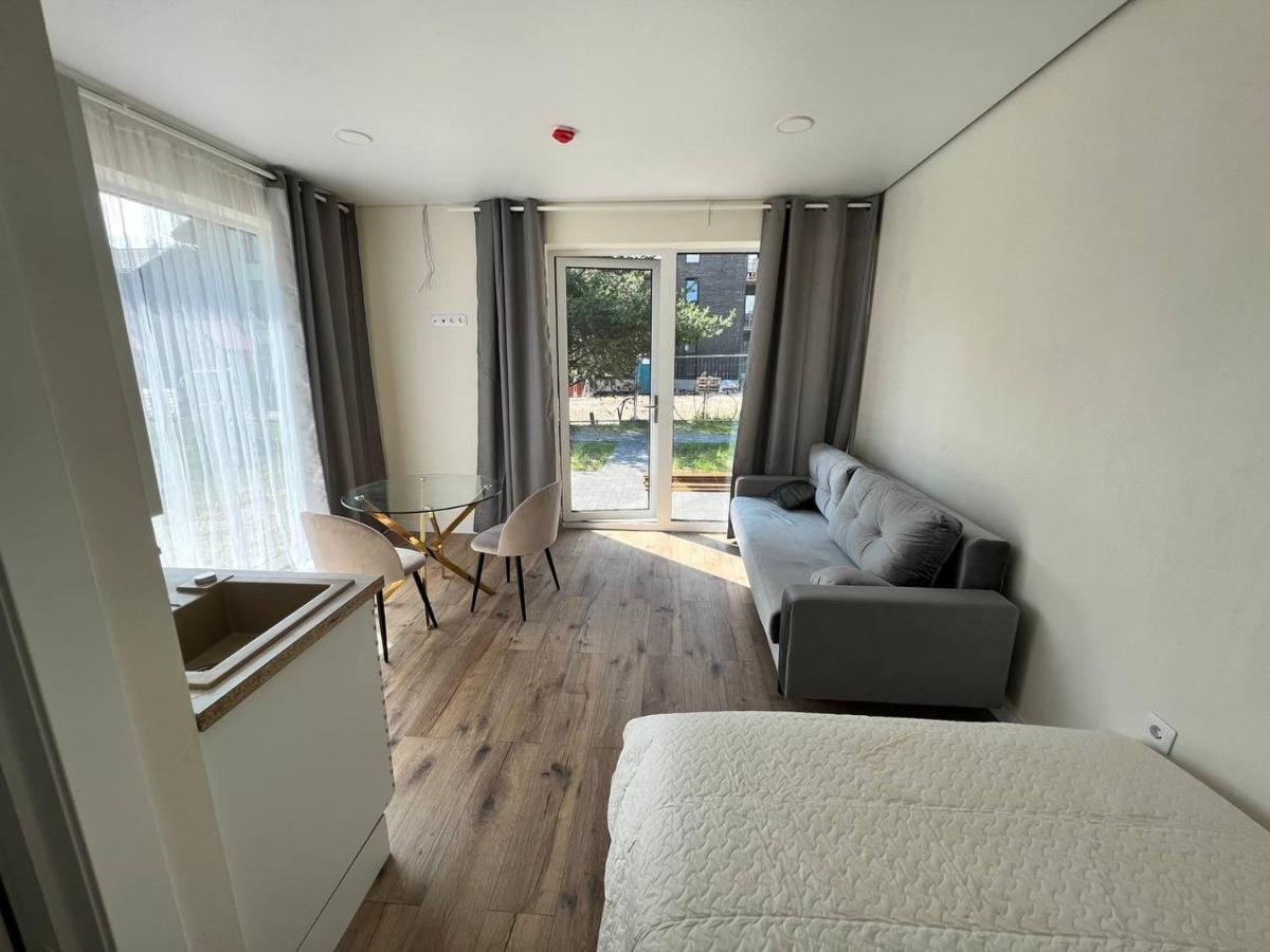 4Rest Aparthotel Palanga Buitenkant foto