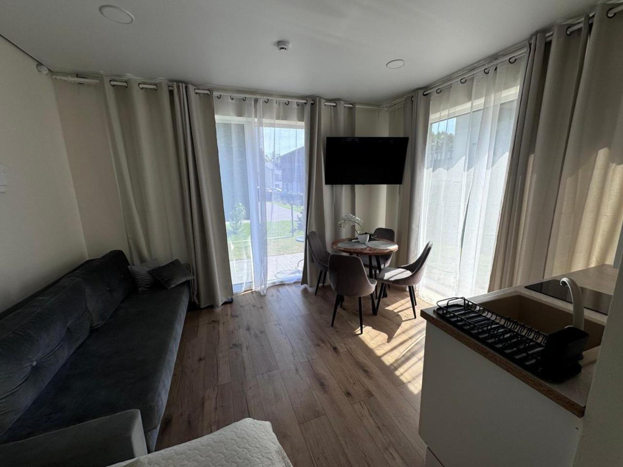 4Rest Aparthotel Palanga Buitenkant foto